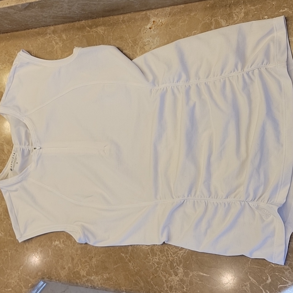 Athleta white zip front top with back pocket, S